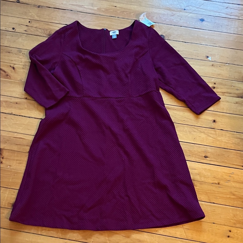 Old Navy Burgundy Long Sleeve Dress